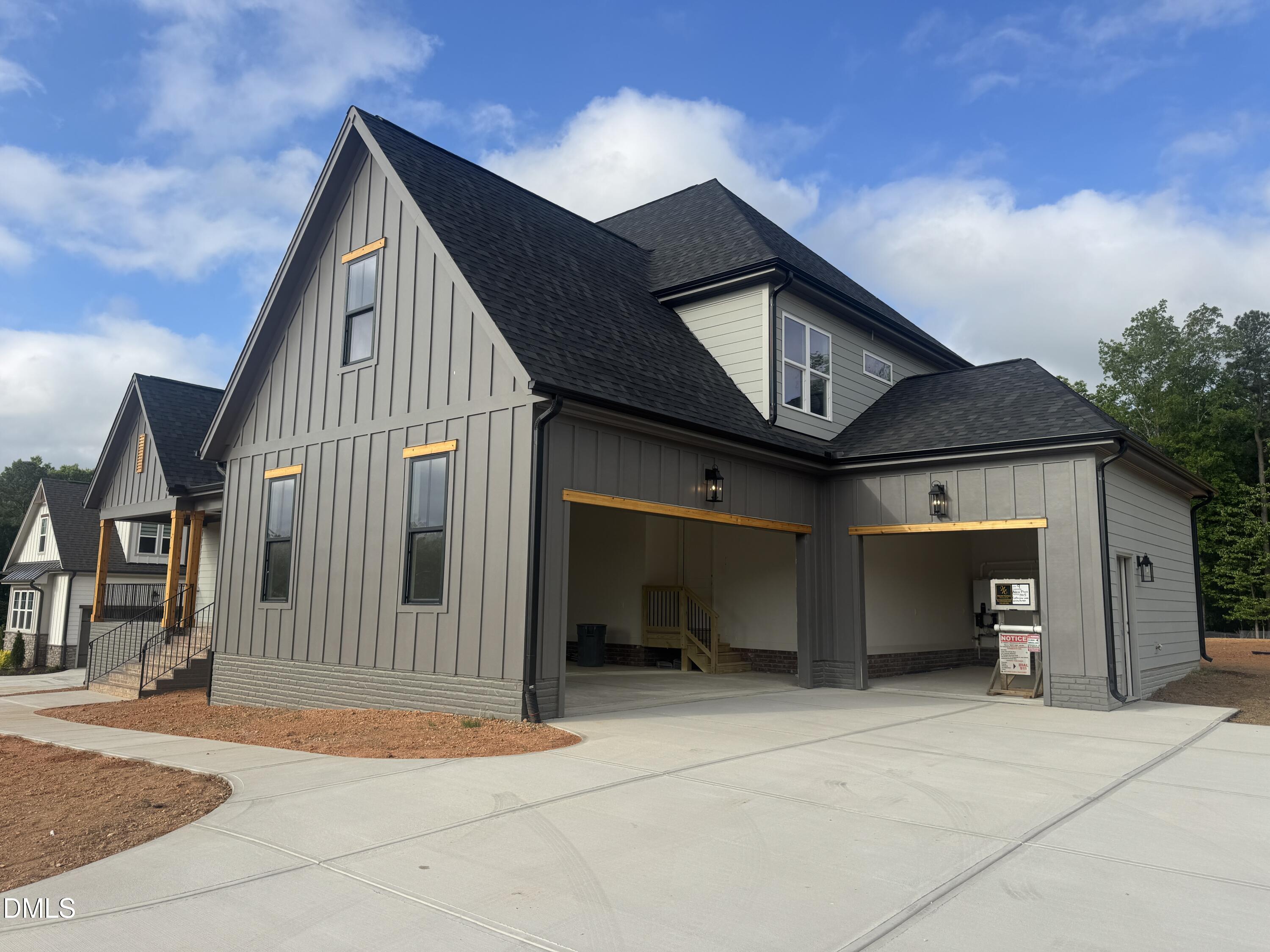 1405 Cottondale Lane