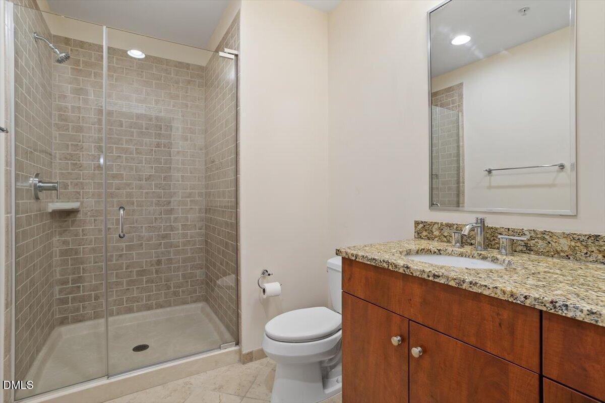 400 W North Street 634