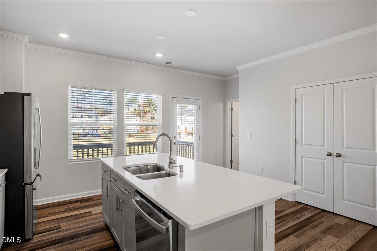 3022 Castle Loch Lane