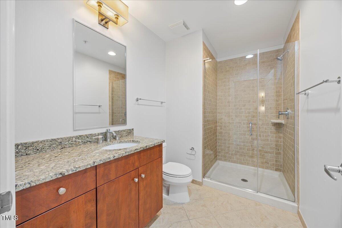 400 W North Street 502