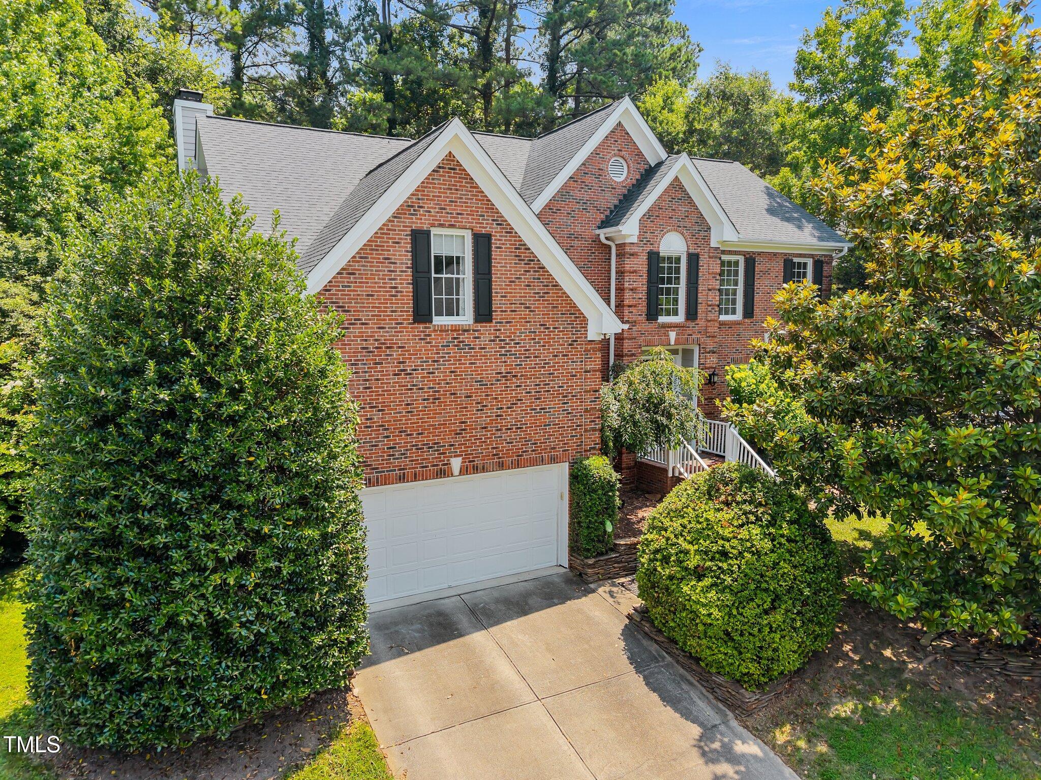 3306 Meadowrun Drive