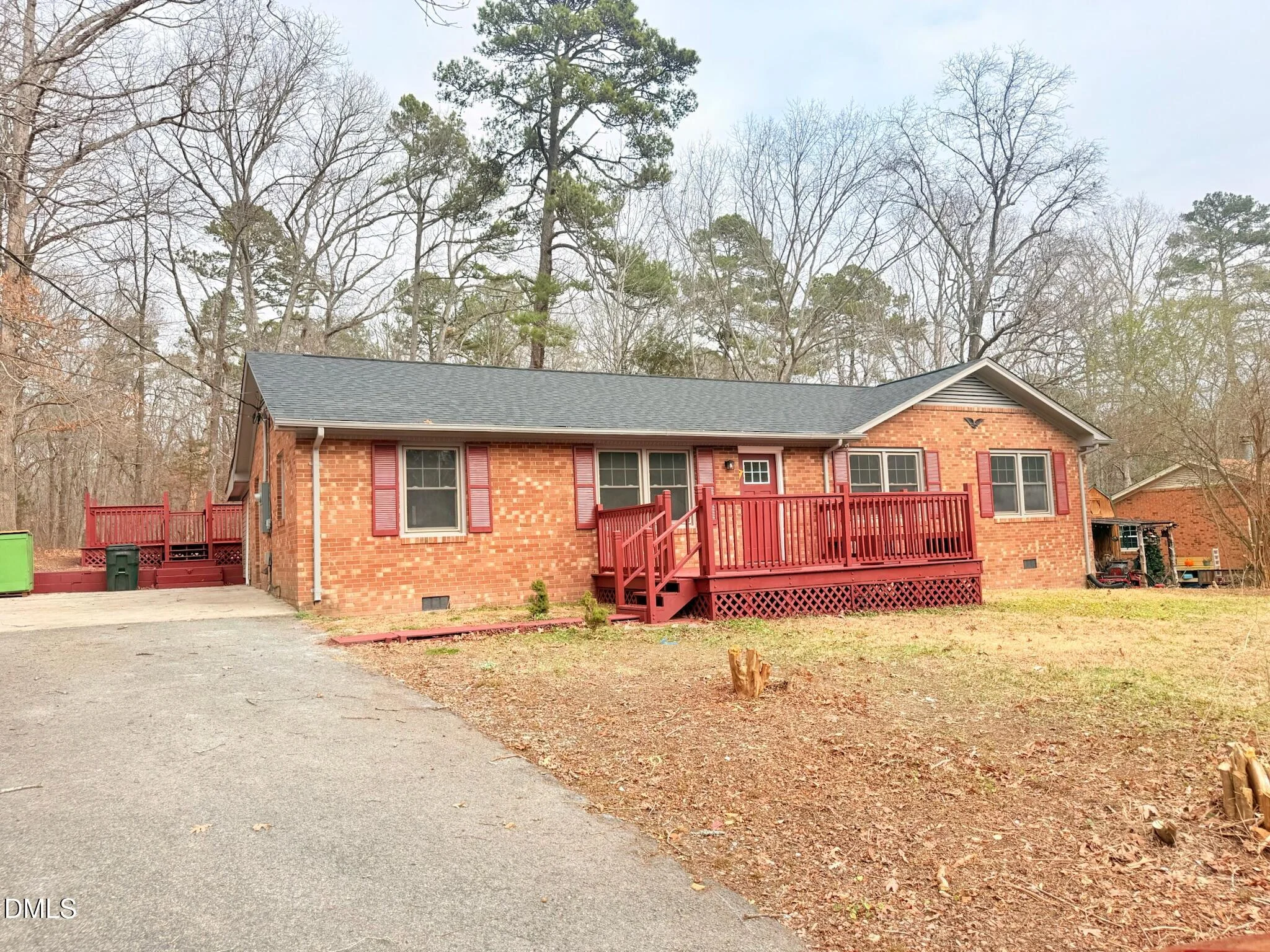 1209 Snow Hill Road
