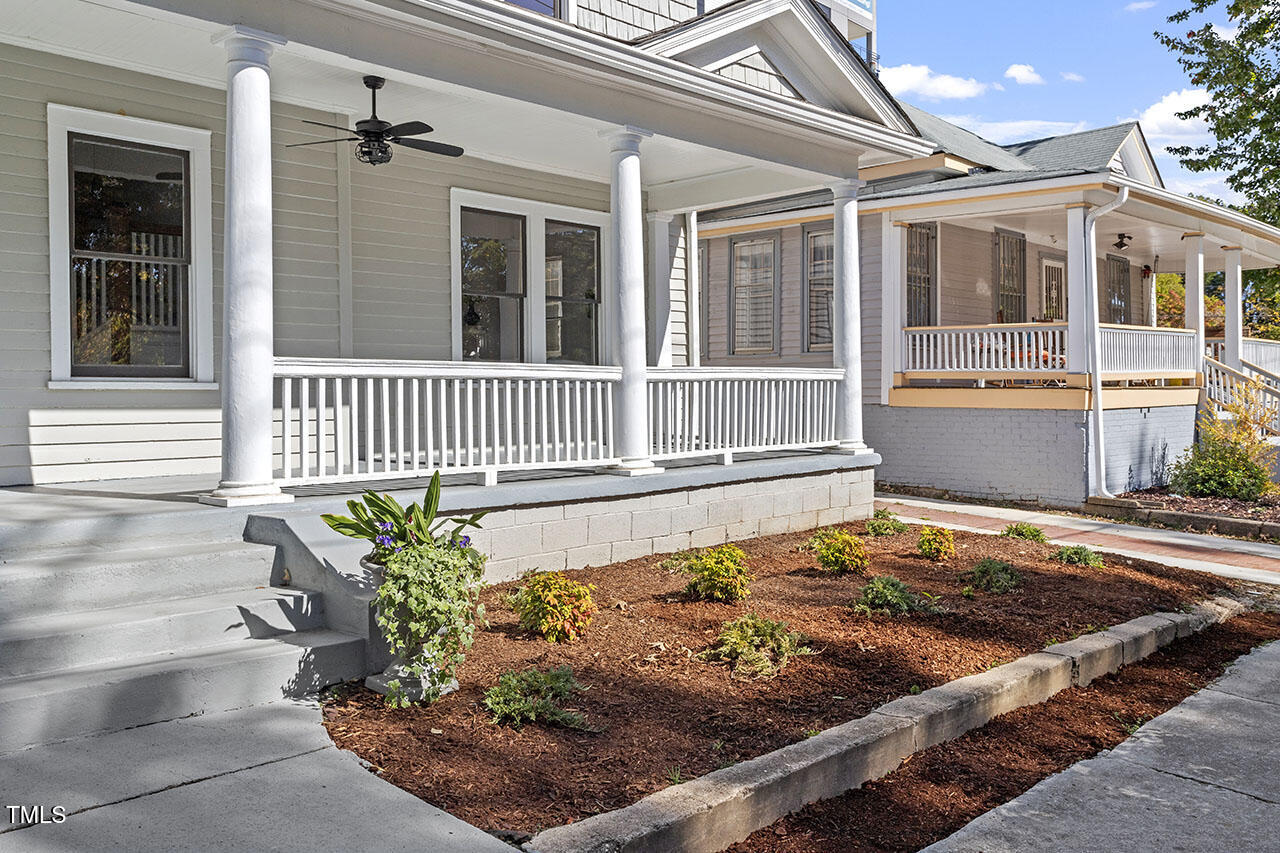 215 E Cabarrus Street