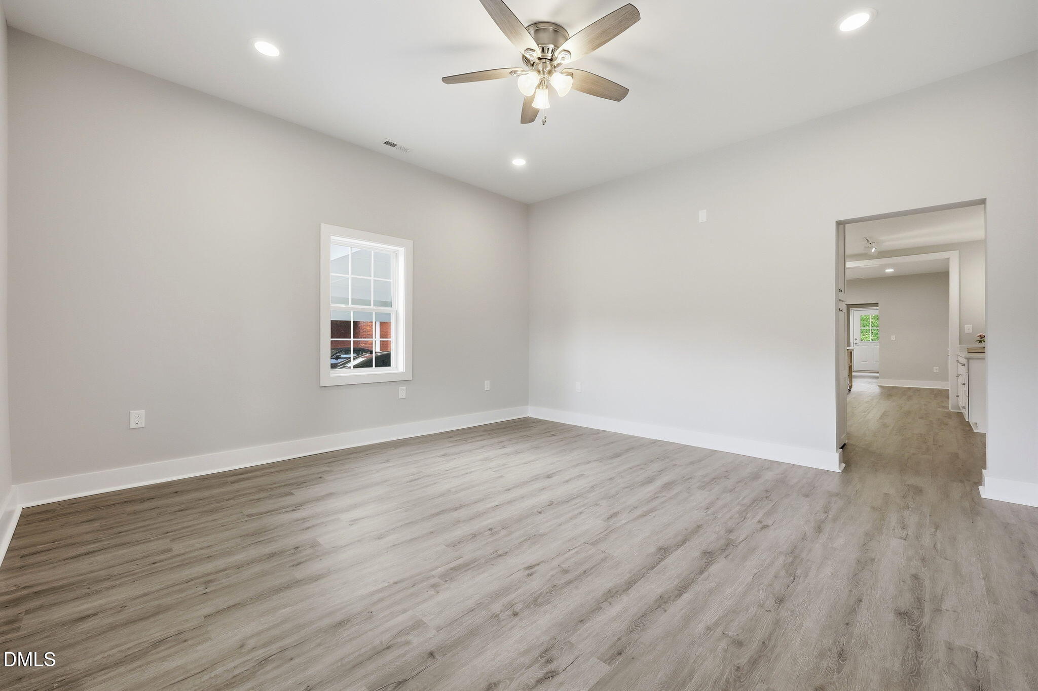 213 W Parrish Drive