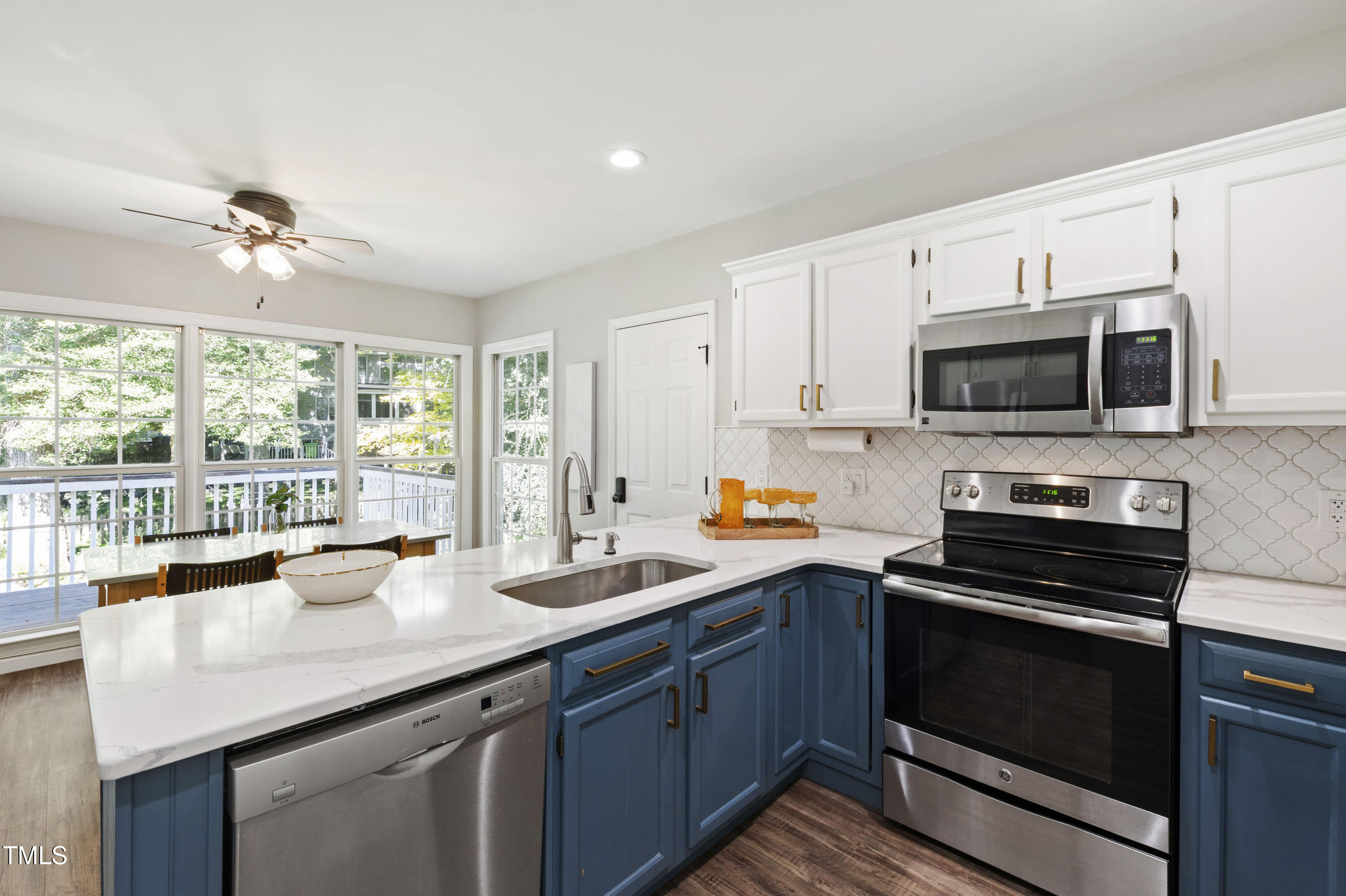 Raleigh, North Carolina 27617, United States, 3 Bedrooms Bedrooms, ,3 BathroomsBathrooms,Residential,Pending,204107