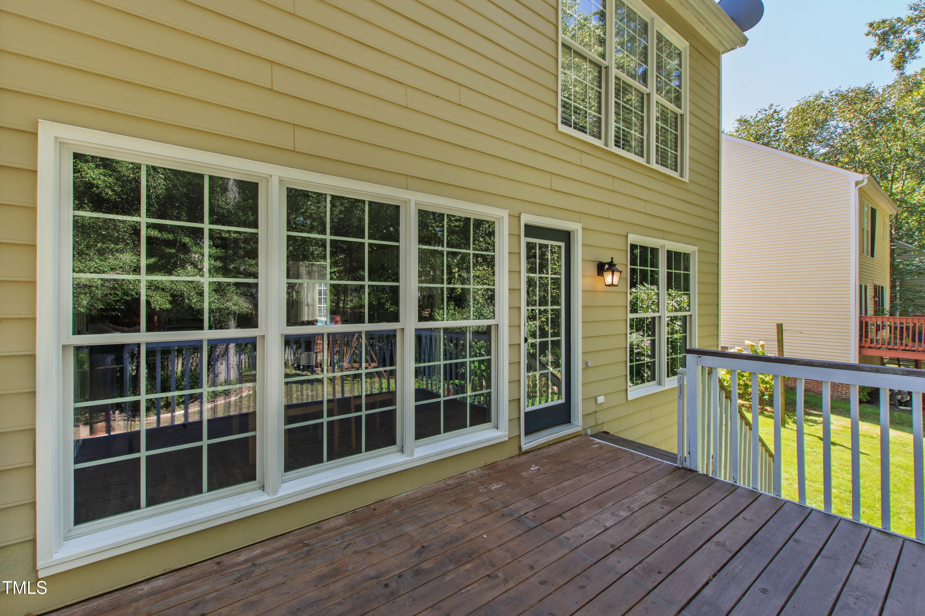 Raleigh, North Carolina 27617, United States, 3 Bedrooms Bedrooms, ,3 BathroomsBathrooms,Residential,Pending,204107