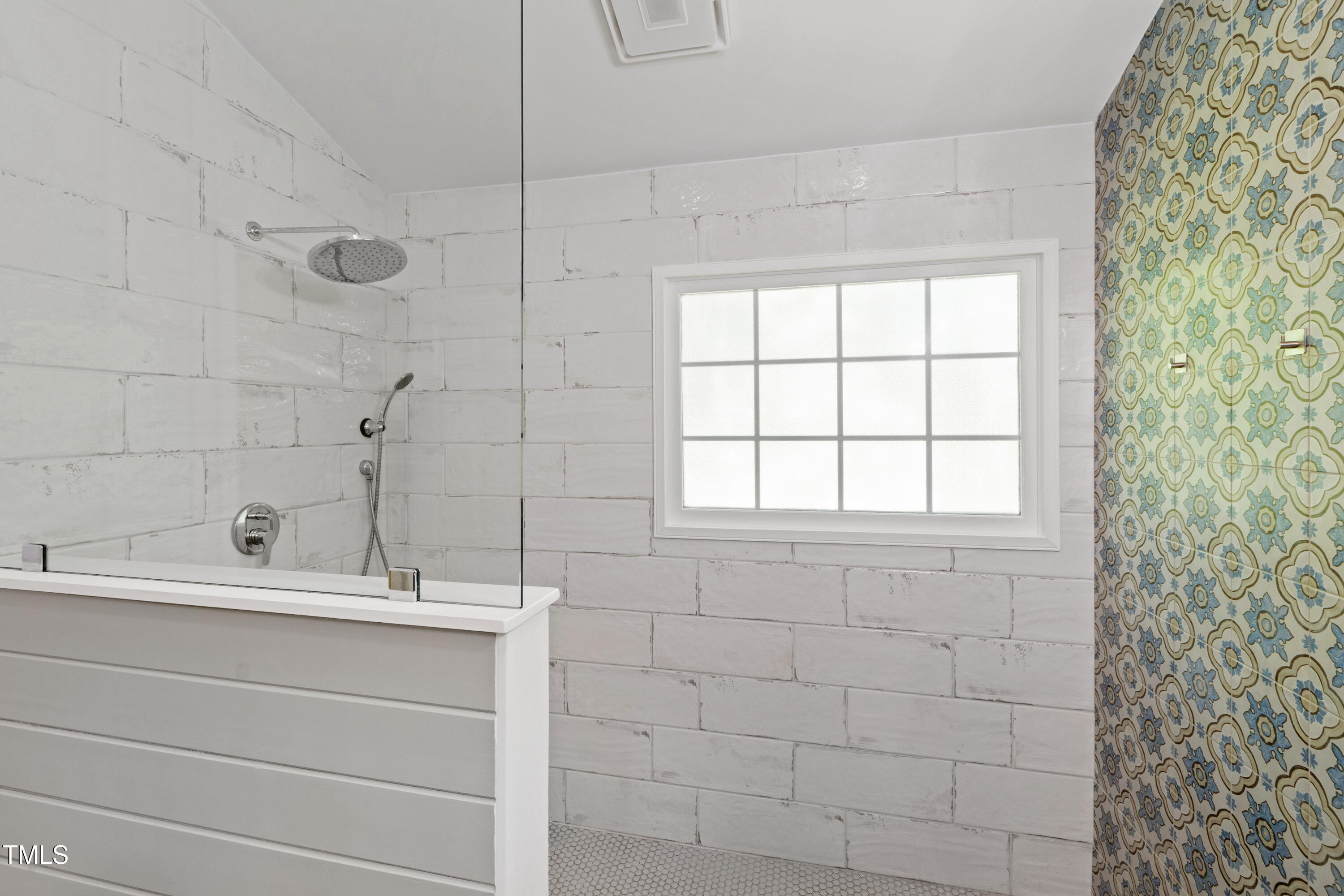 Raleigh, North Carolina 27617, United States, 3 Bedrooms Bedrooms, ,3 BathroomsBathrooms,Residential,Pending,204107