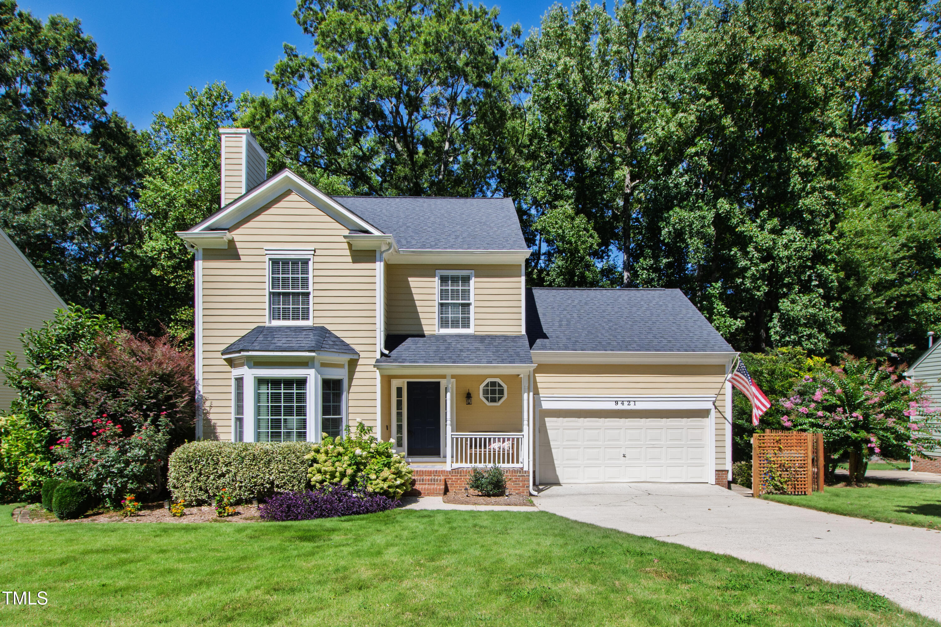 Raleigh, North Carolina 27617, United States, 3 Bedrooms Bedrooms, ,3 BathroomsBathrooms,Residential,Pending,204107