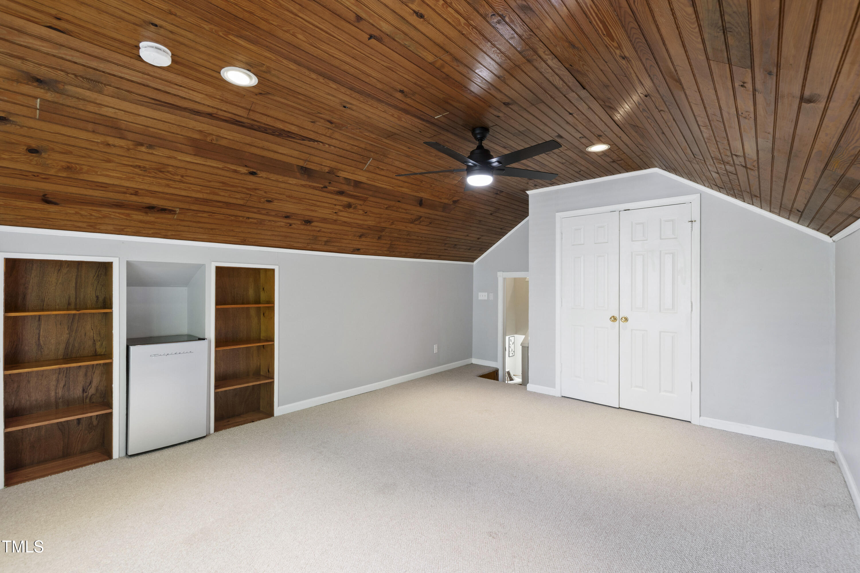 Raleigh, North Carolina 27617, United States, 3 Bedrooms Bedrooms, ,3 BathroomsBathrooms,Residential,Pending,204107