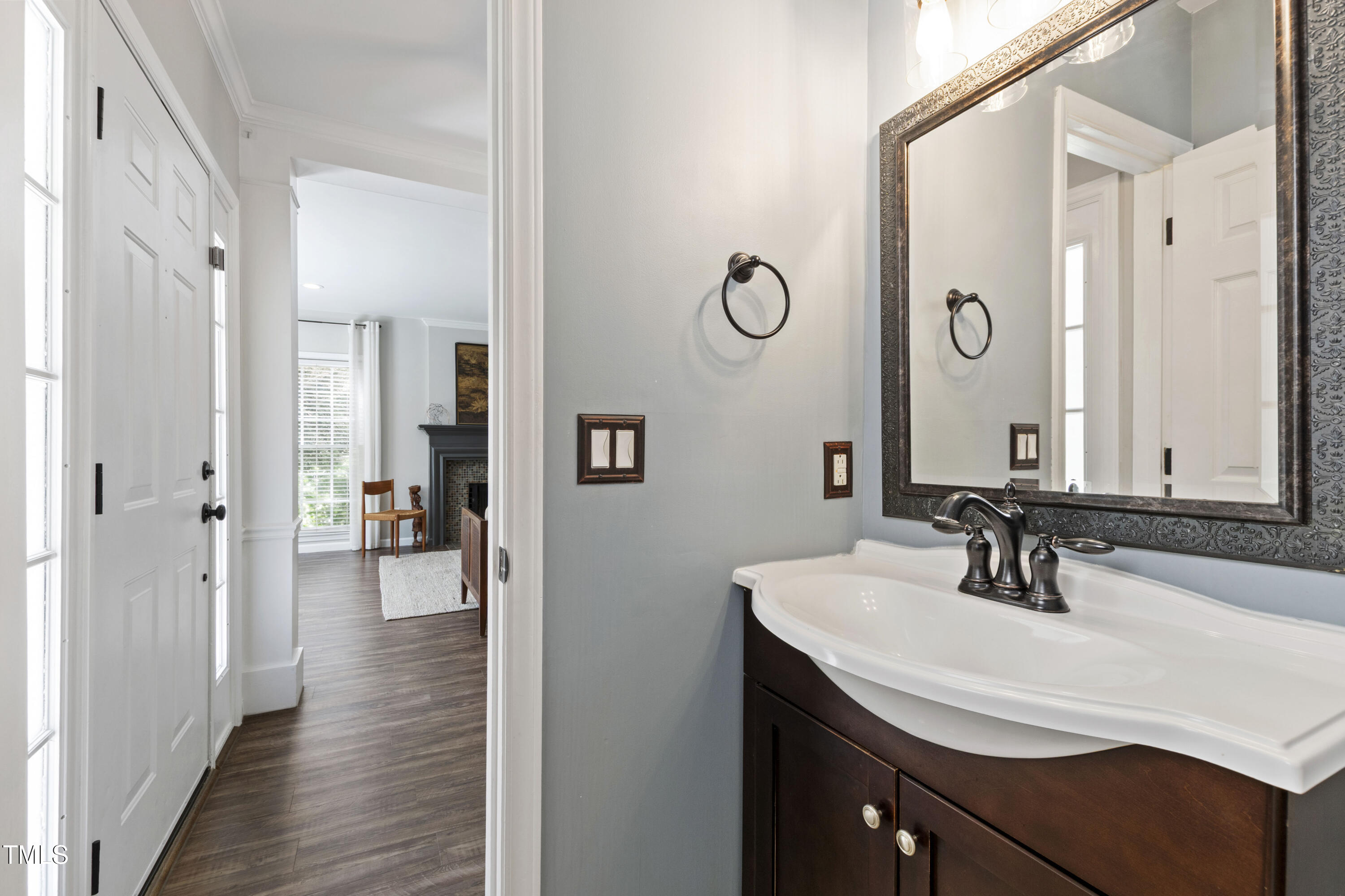 Raleigh, North Carolina 27617, United States, 3 Bedrooms Bedrooms, ,3 BathroomsBathrooms,Residential,Pending,204107