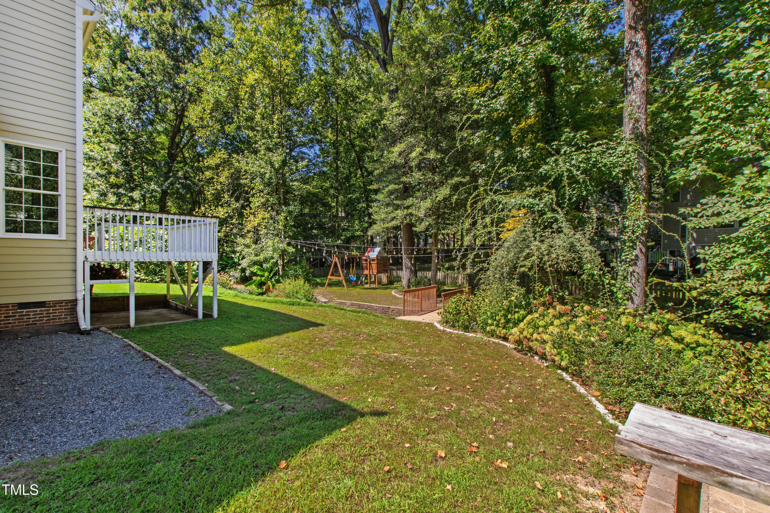 Raleigh, North Carolina 27617, United States, 3 Bedrooms Bedrooms, ,3 BathroomsBathrooms,Residential,Pending,204107