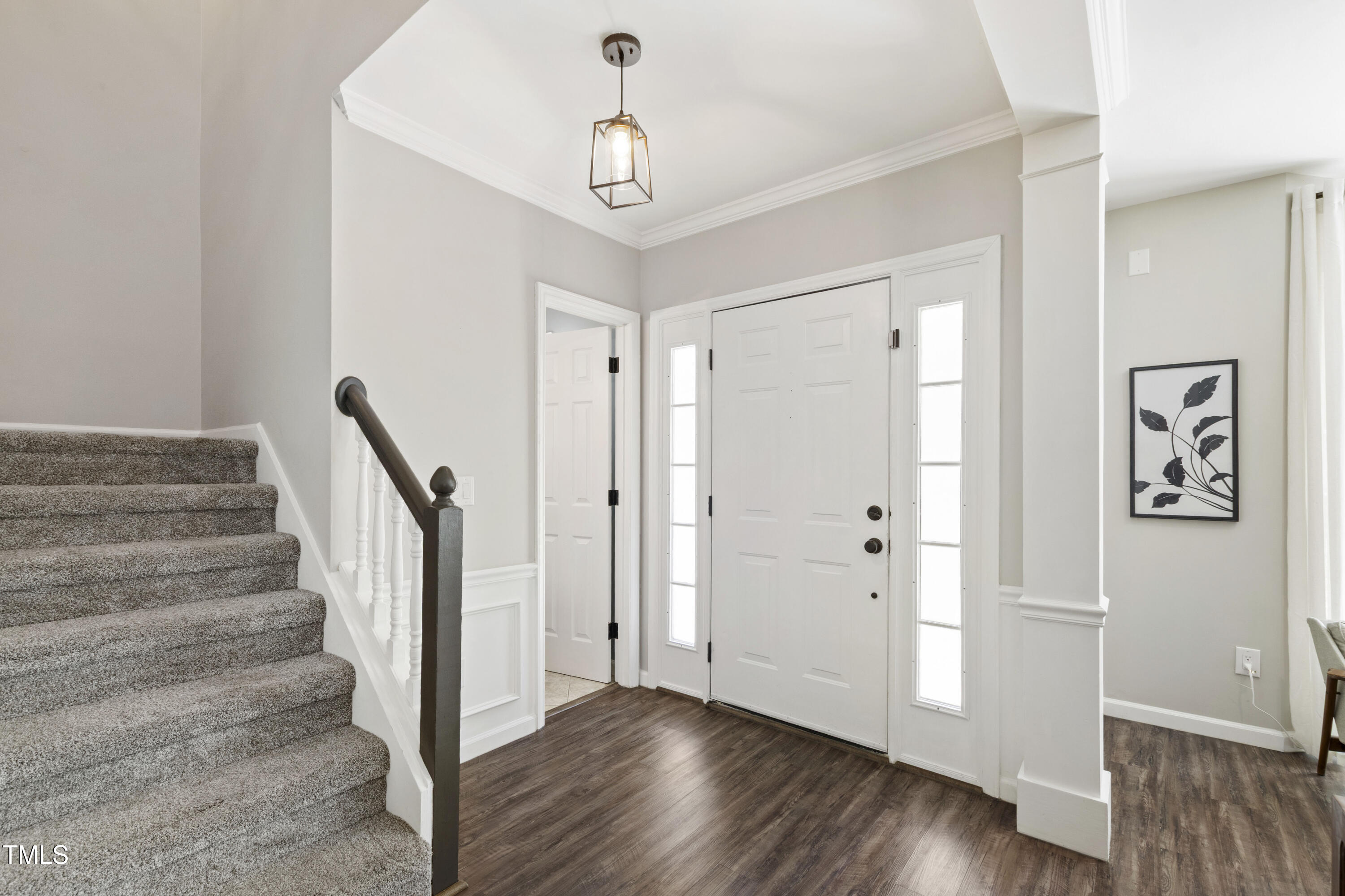 Raleigh, North Carolina 27617, United States, 3 Bedrooms Bedrooms, ,3 BathroomsBathrooms,Residential,Pending,204107