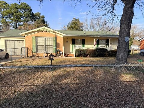 Photo of 655 Wiltshire Road, Fayetteville, NC 28314 (MLS # LP755523)