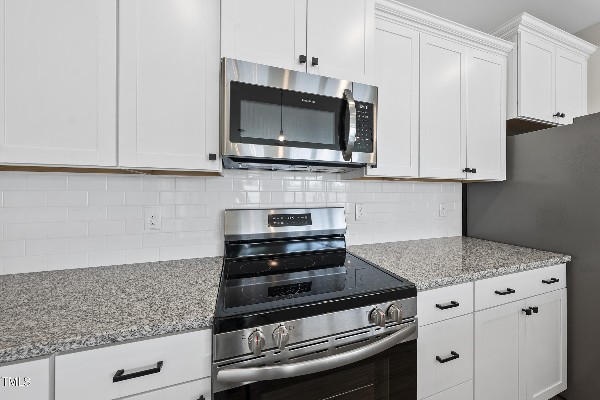 84 Ripple Way 313