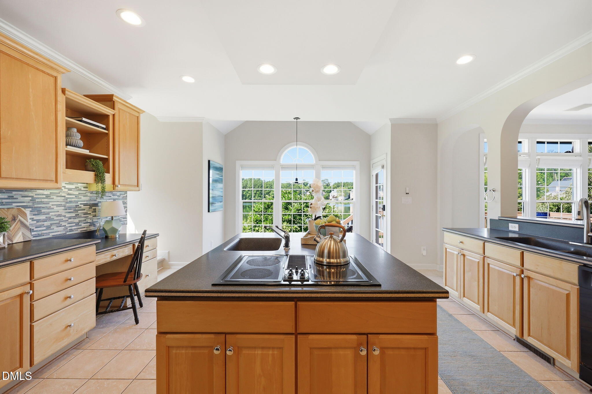 507 Stinhurst Drive