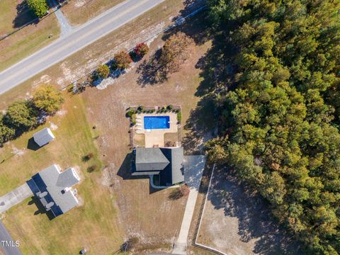 A home in Dunn