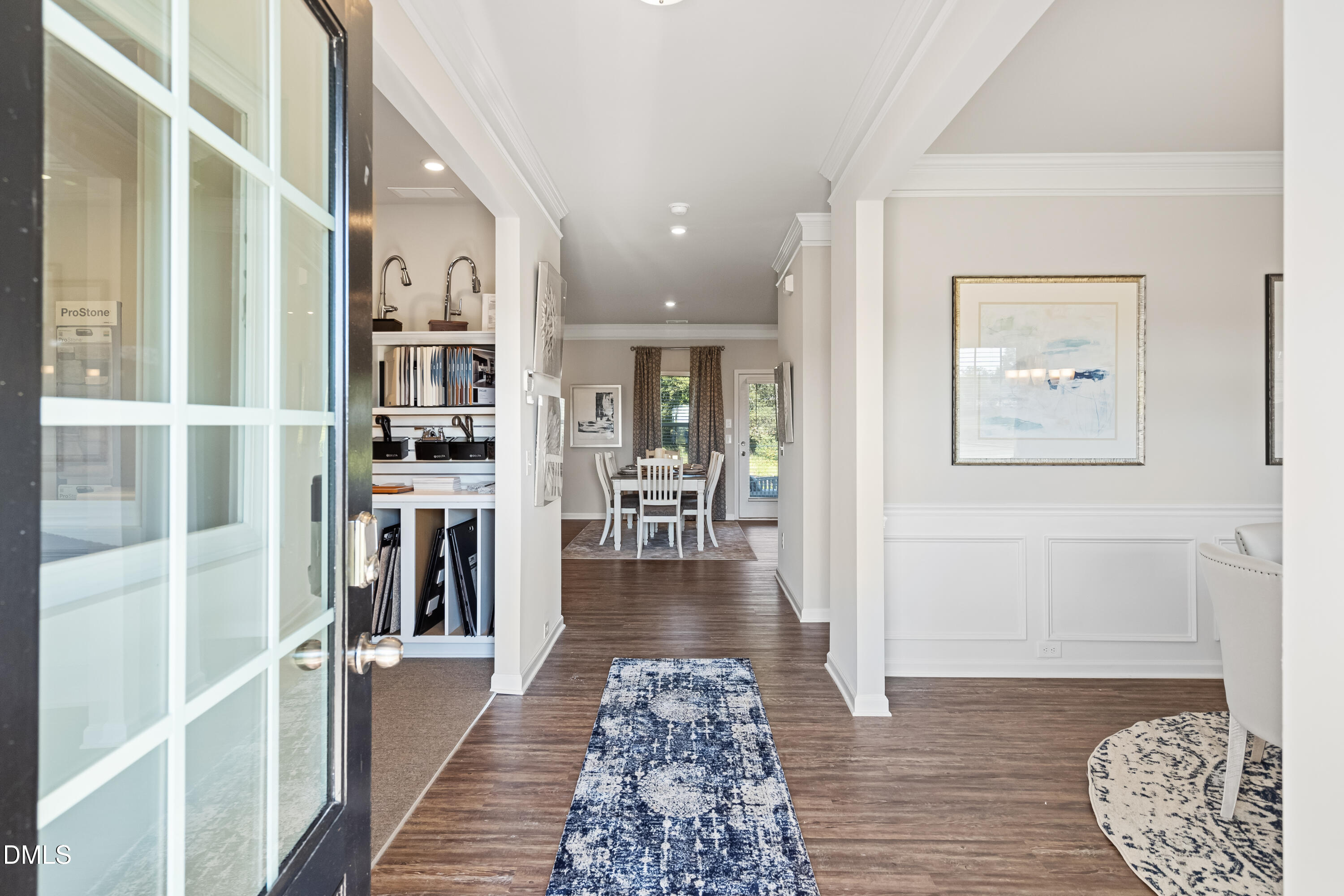 204 North Bali Court