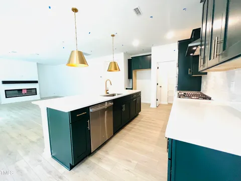 MLS: 10079500