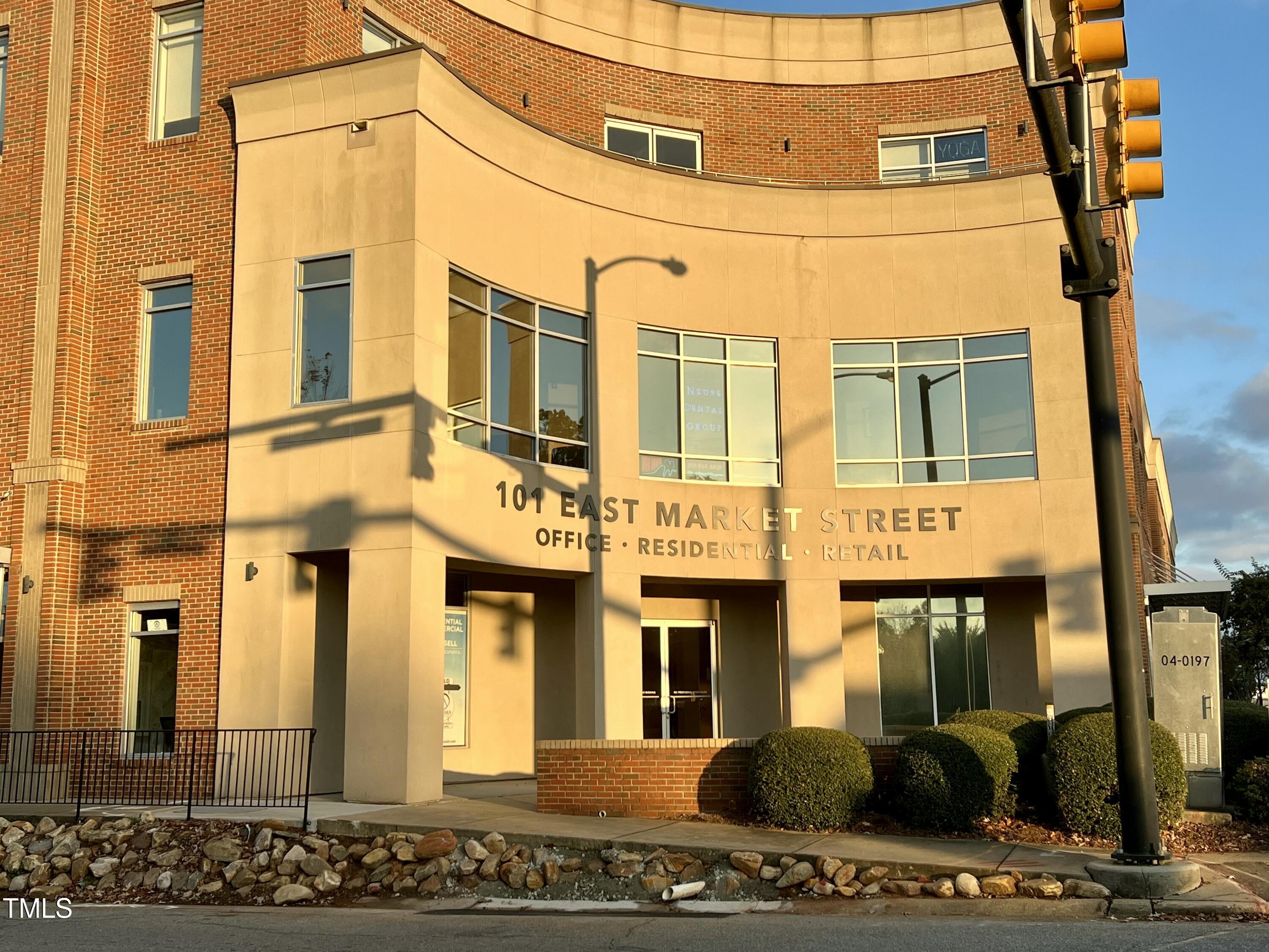 101 E Market Street Ste 3b