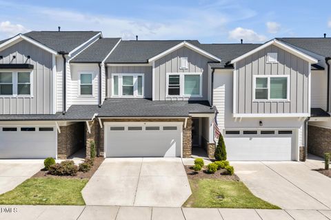 43 Balfour Run Chapel Hill NC 27516