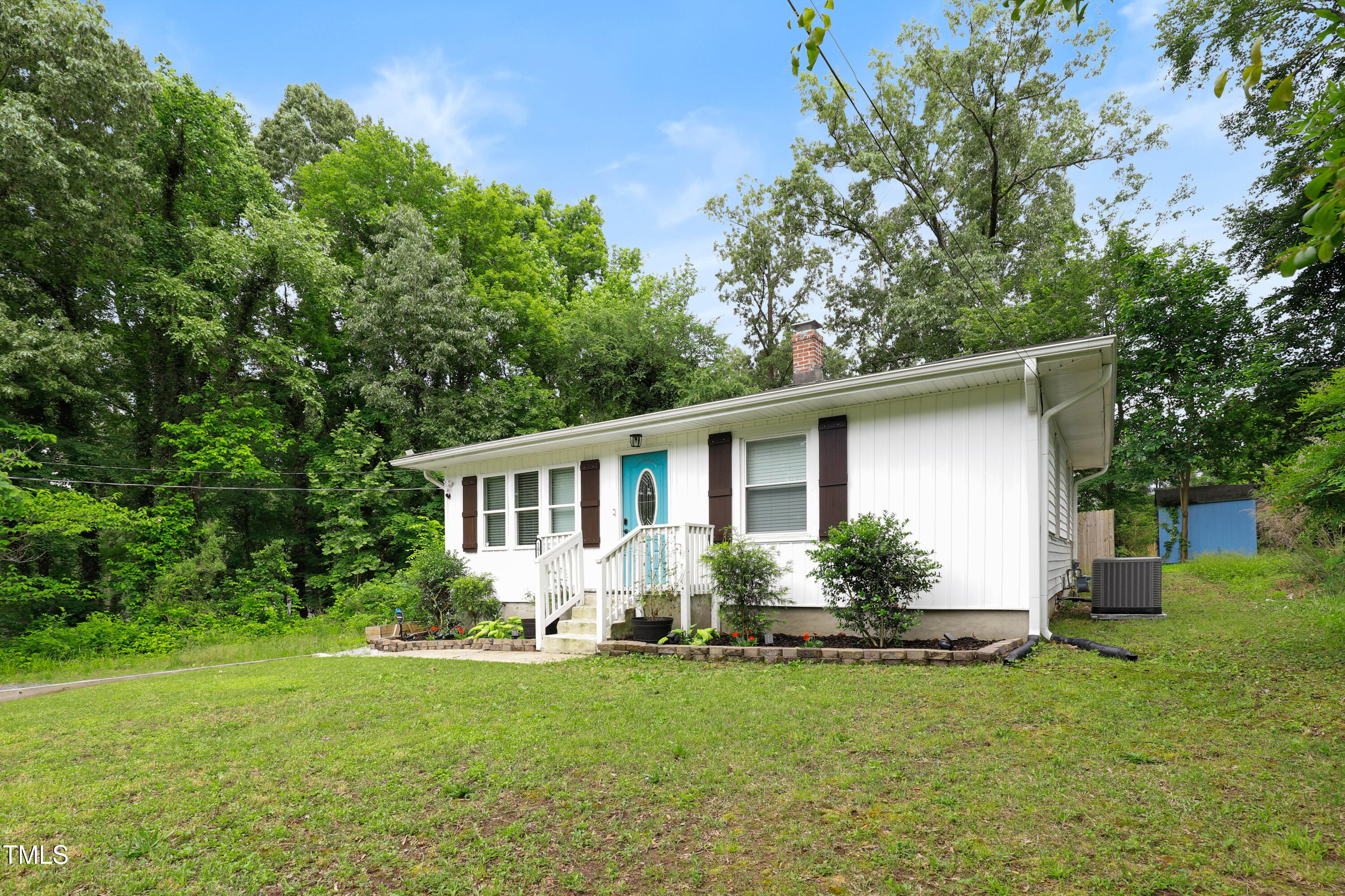 1014 E Club Boulevard