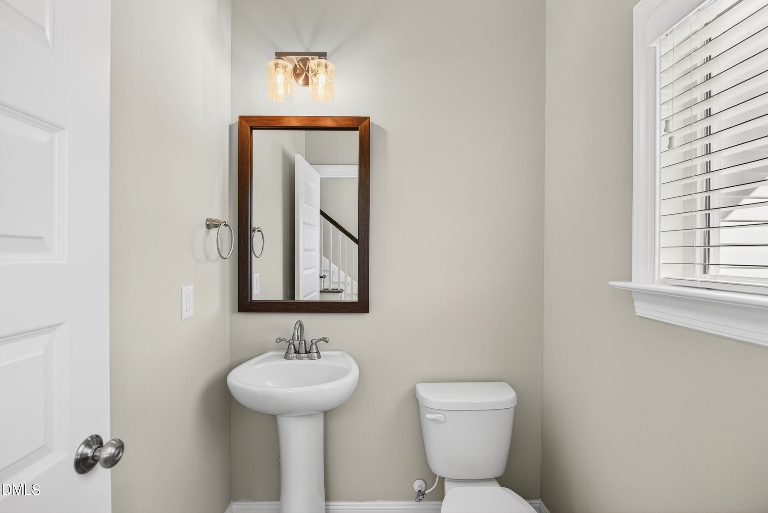 90 Eagle Chase Drive