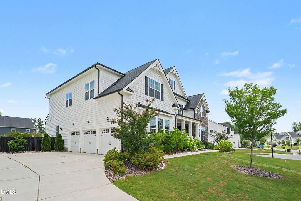 Photo of 3723 Regent Pines Drive, New Hill, NC 27562 (MLS # 10183467)