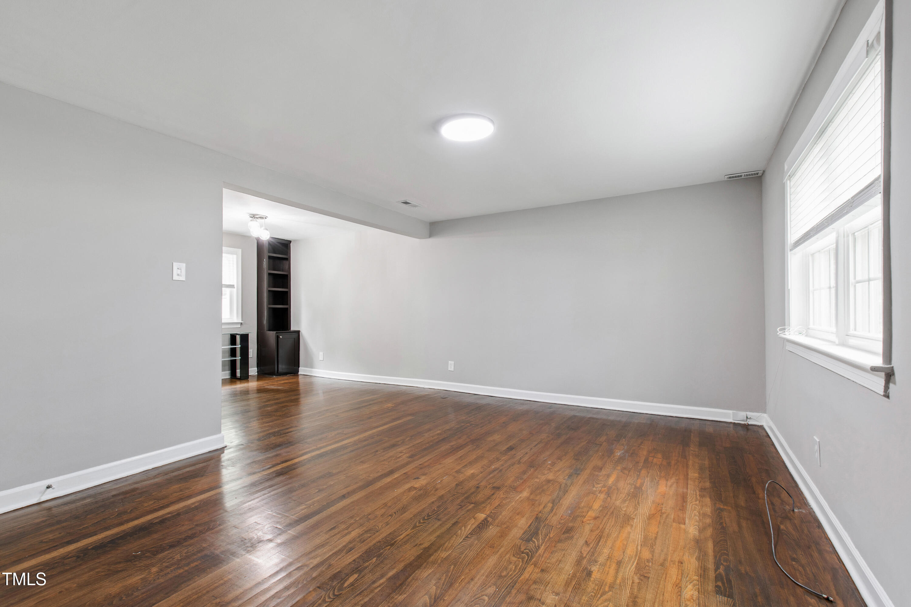 832 Bryan Street
