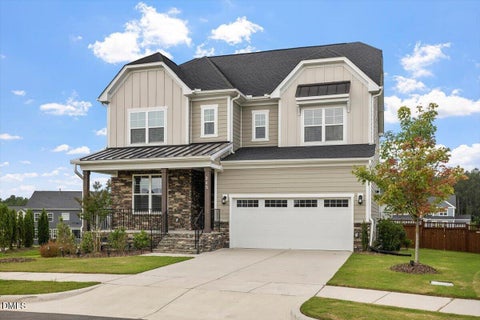 Photo of 245 N Crest Drive, Chapel Hill, NC 27517 (MLS # 10184958)