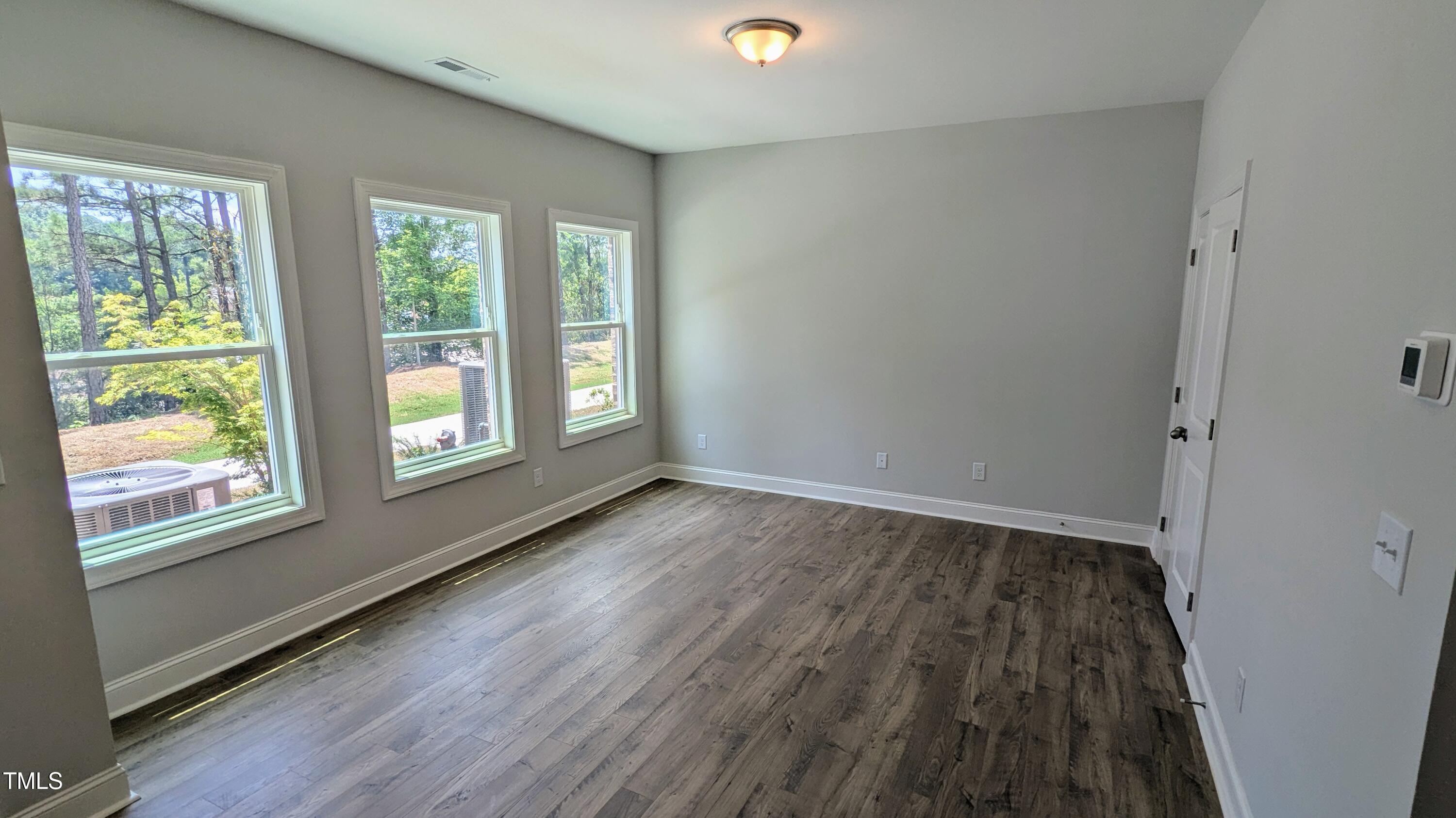 691 Bandon Alley