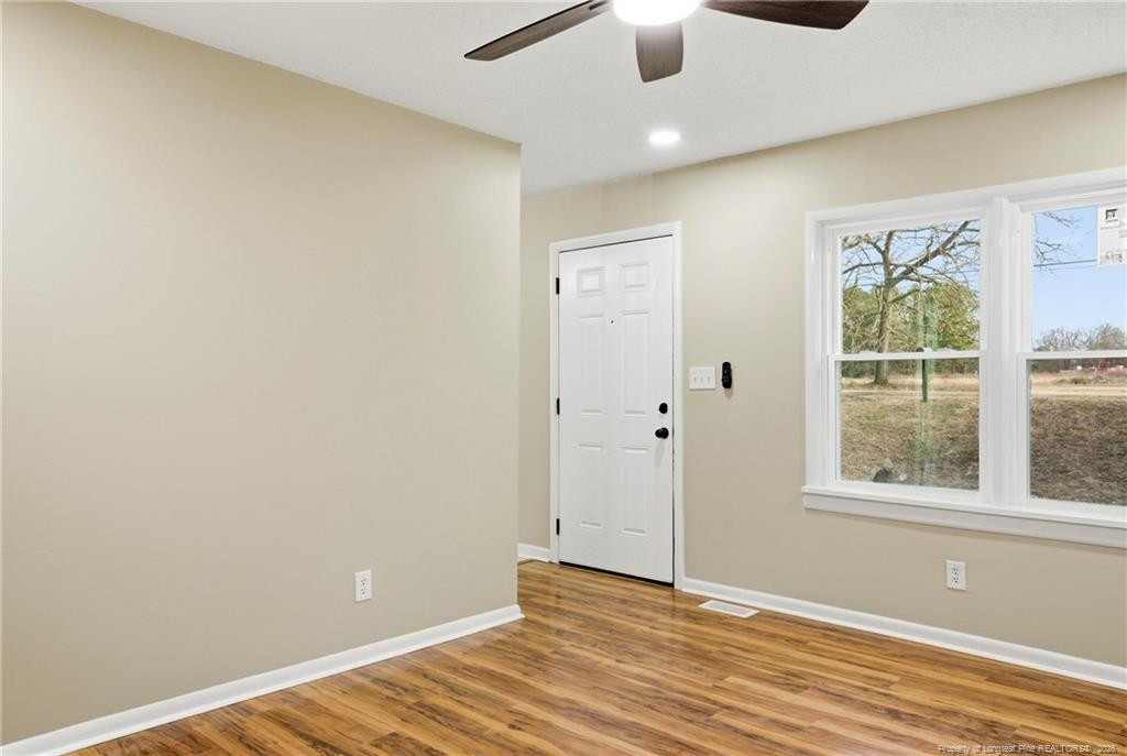 1425 E Manchester Road