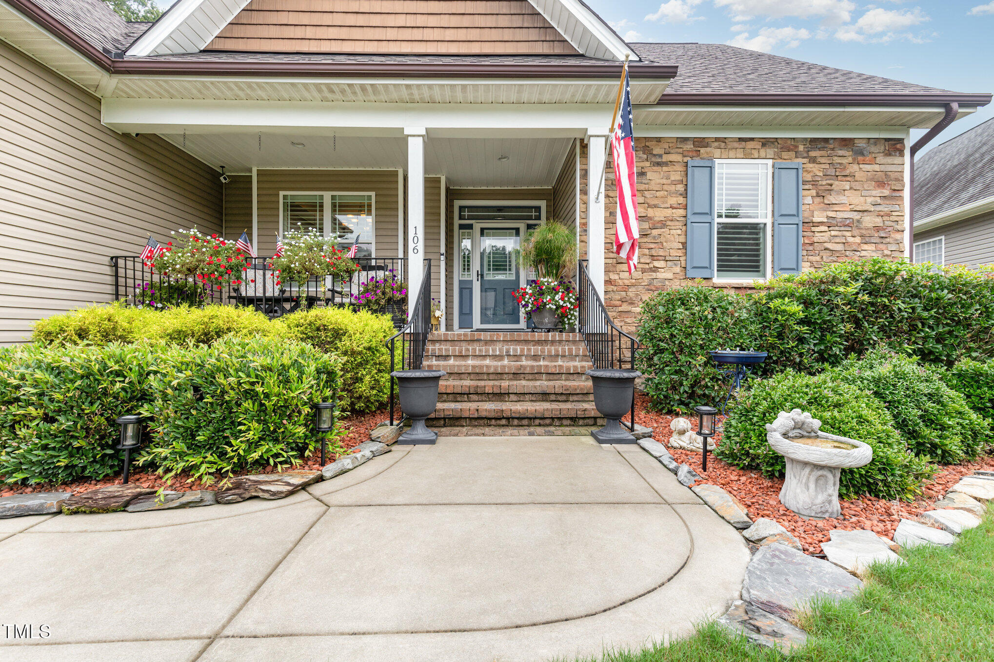 106 Summit Overlook Drive
