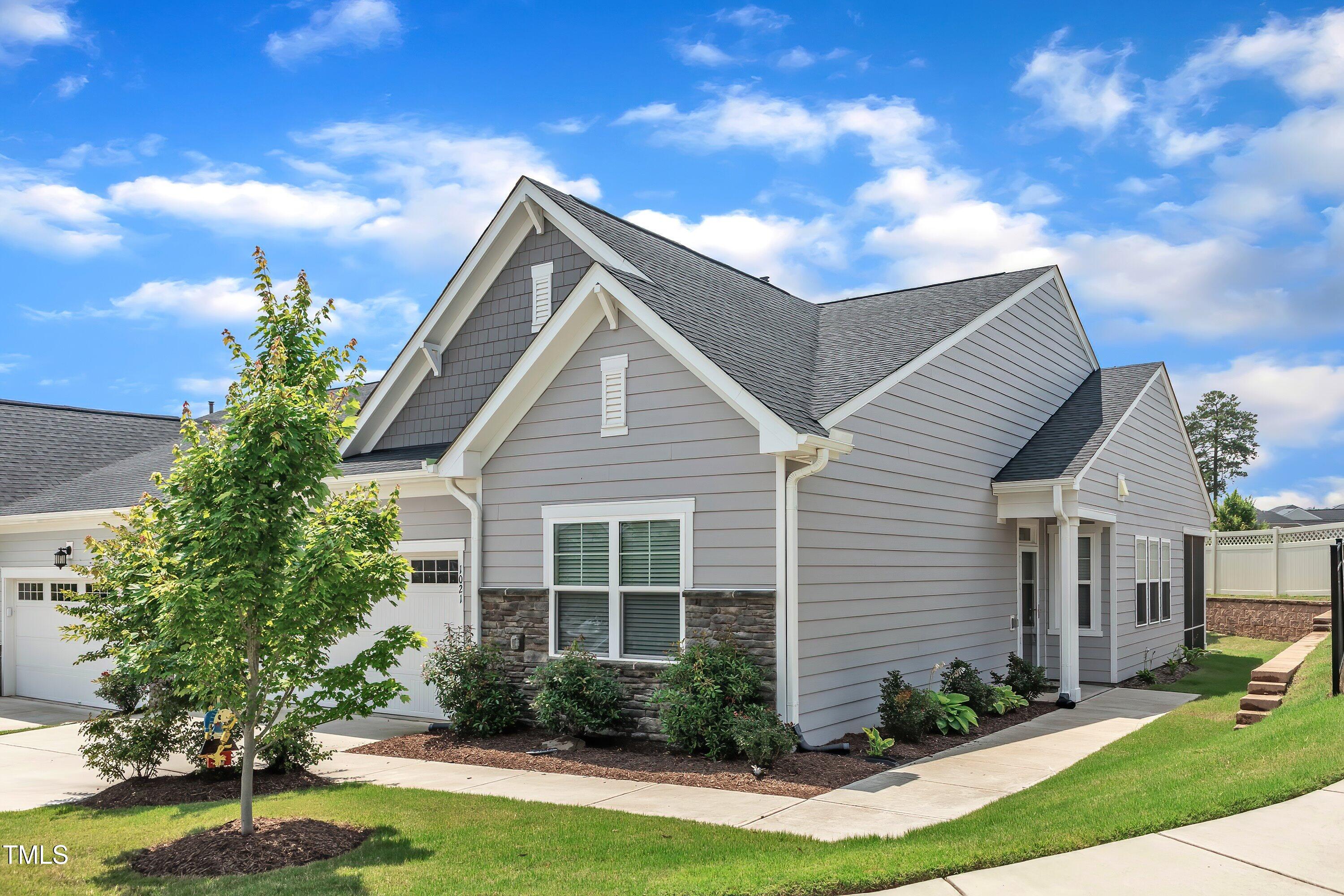 1021 Shellbank Drive