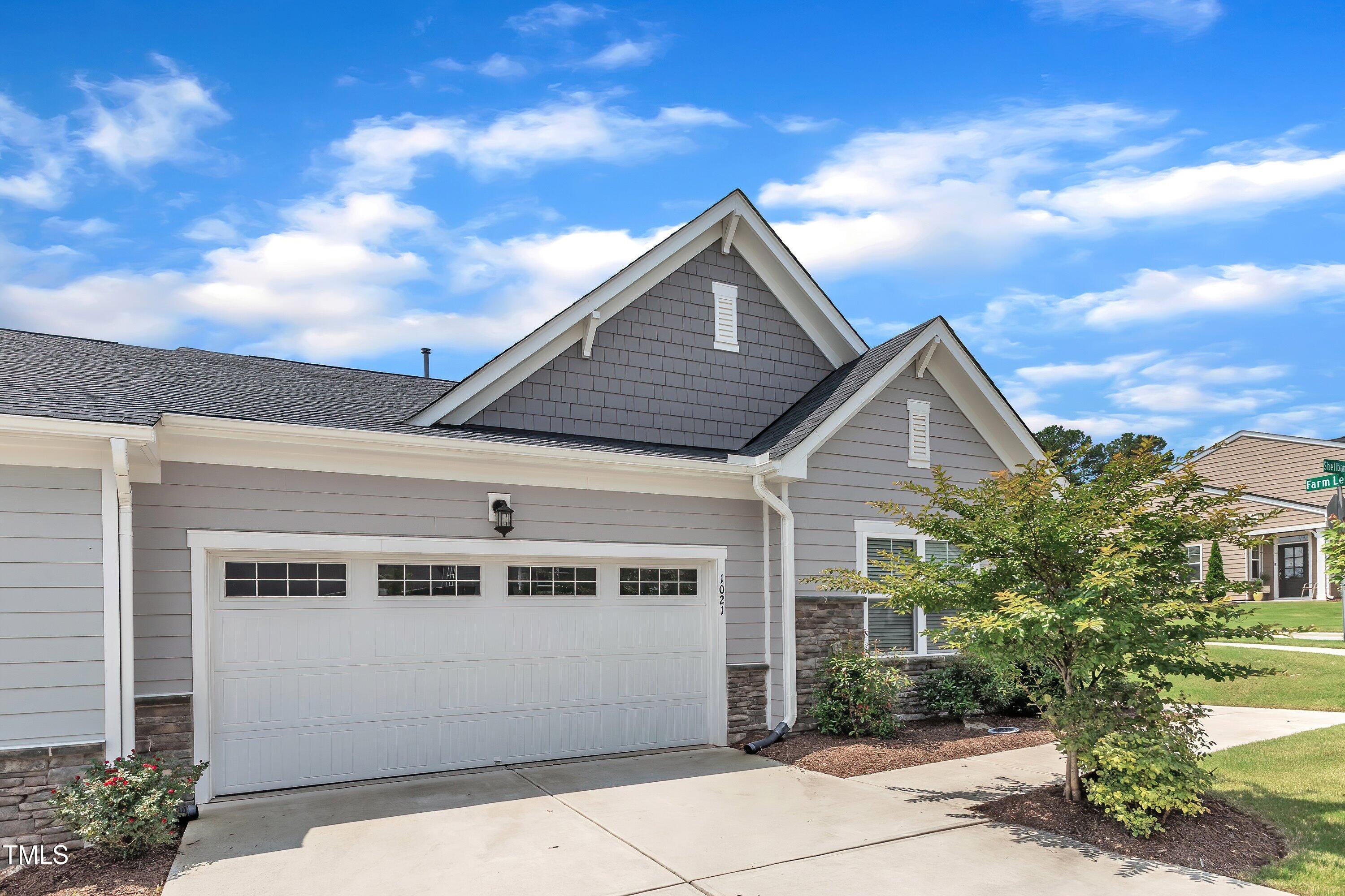1021 Shellbank Drive
