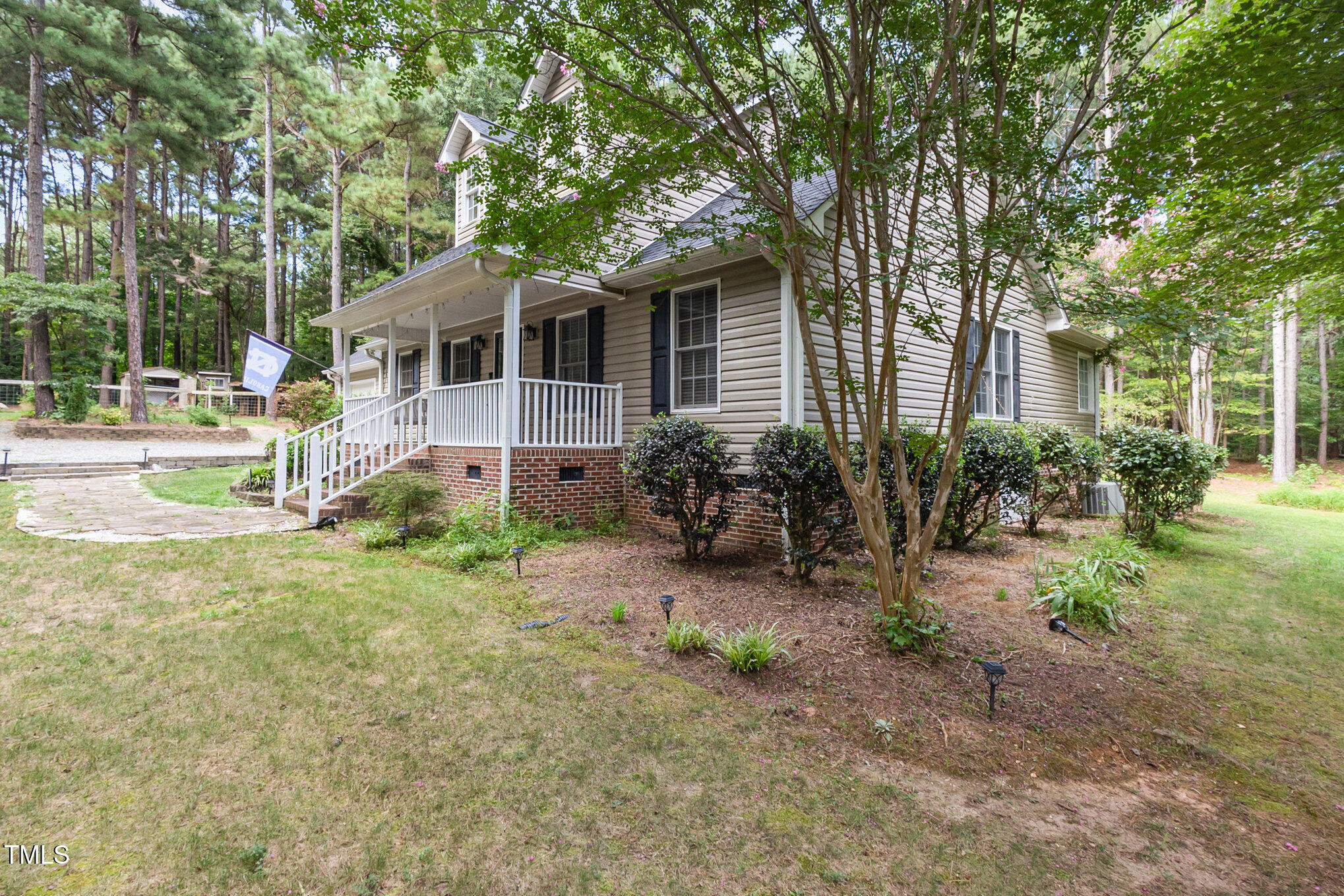 412 Widgeon Way