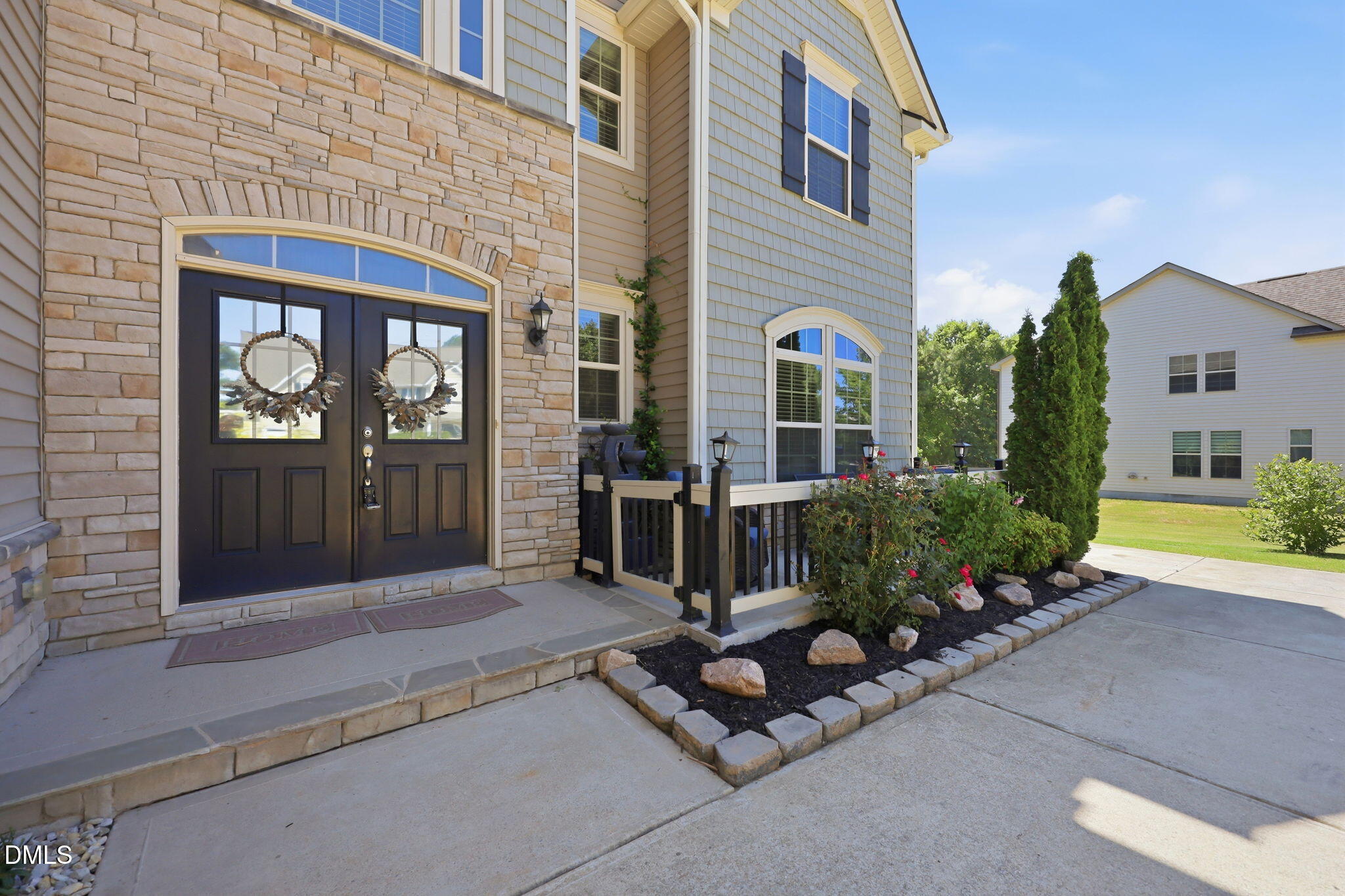 535 Long View Drive