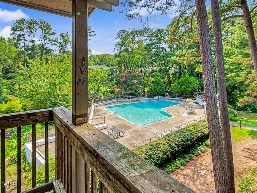 Photo of 618 Pine Ridge Place, Raleigh, NC 27609 (MLS # 10183403)