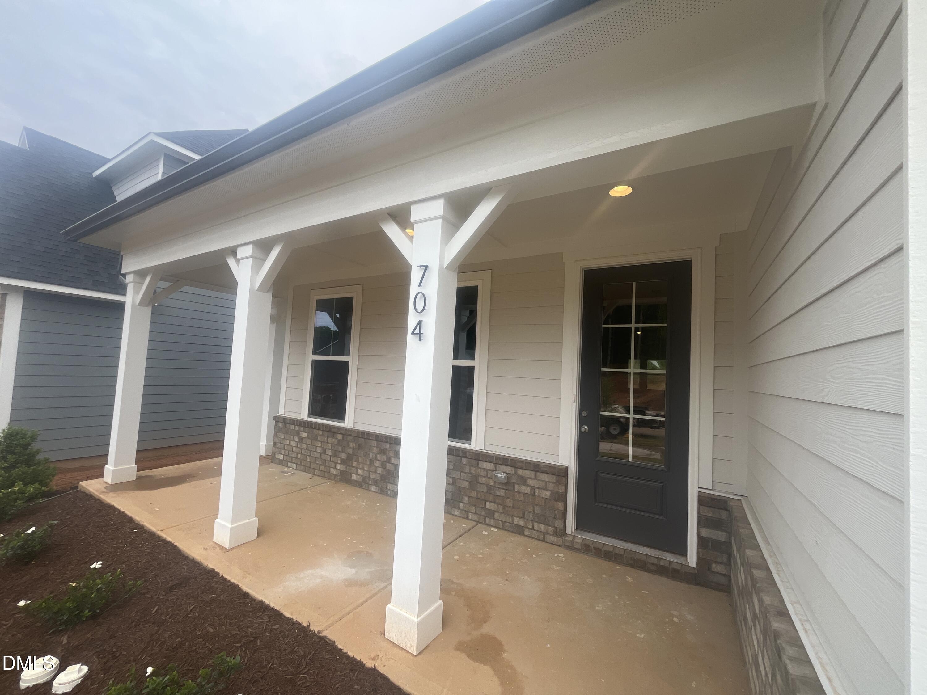 704 Dragonfly Pond Way