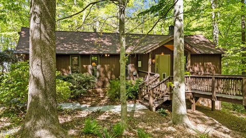 105 Barcliff Terrace Cary NC 27518