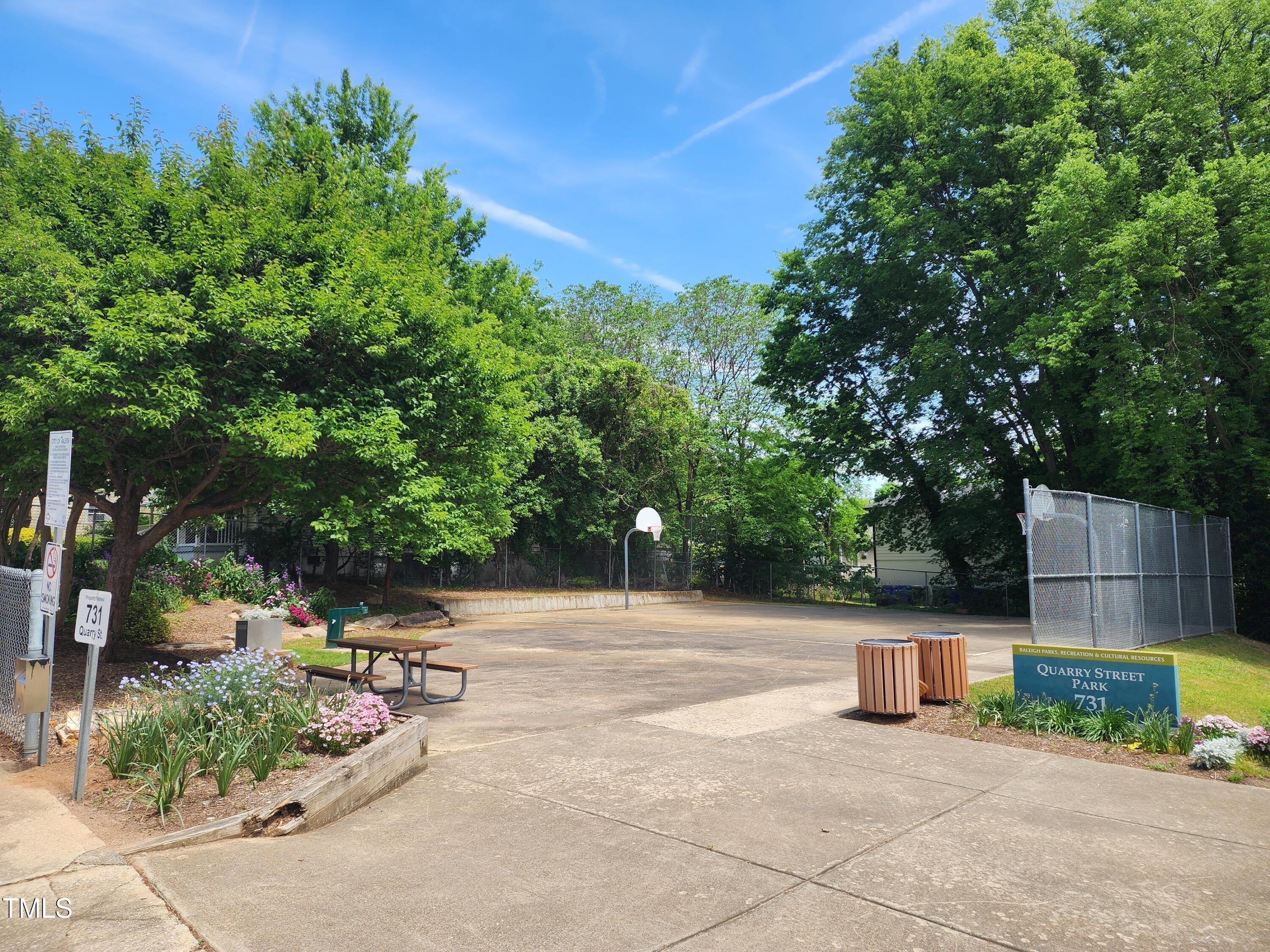 741 Quarry Street