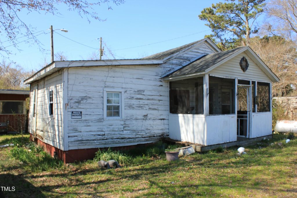 listing image 0