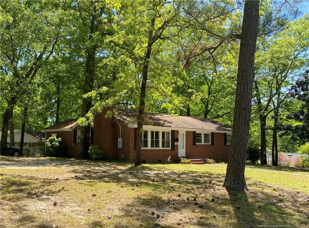 1008 Mohawk Avenue