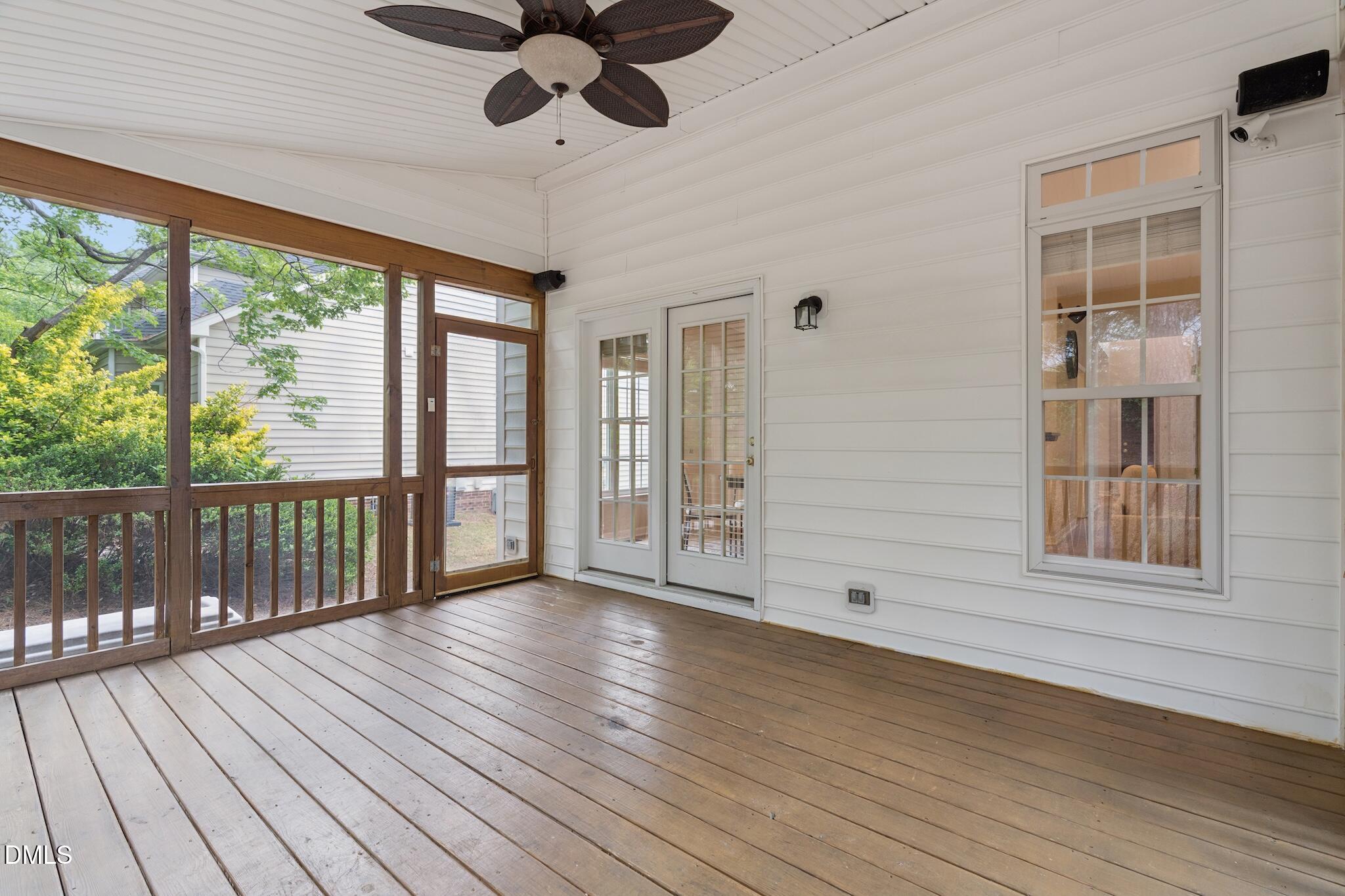 102 Dumont Court