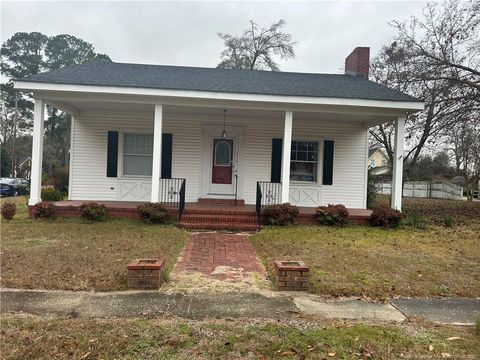 310 Floyd St Street Fairmont NC 28340