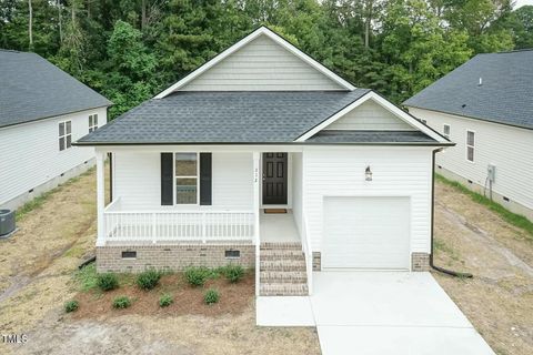 A home in Dunn