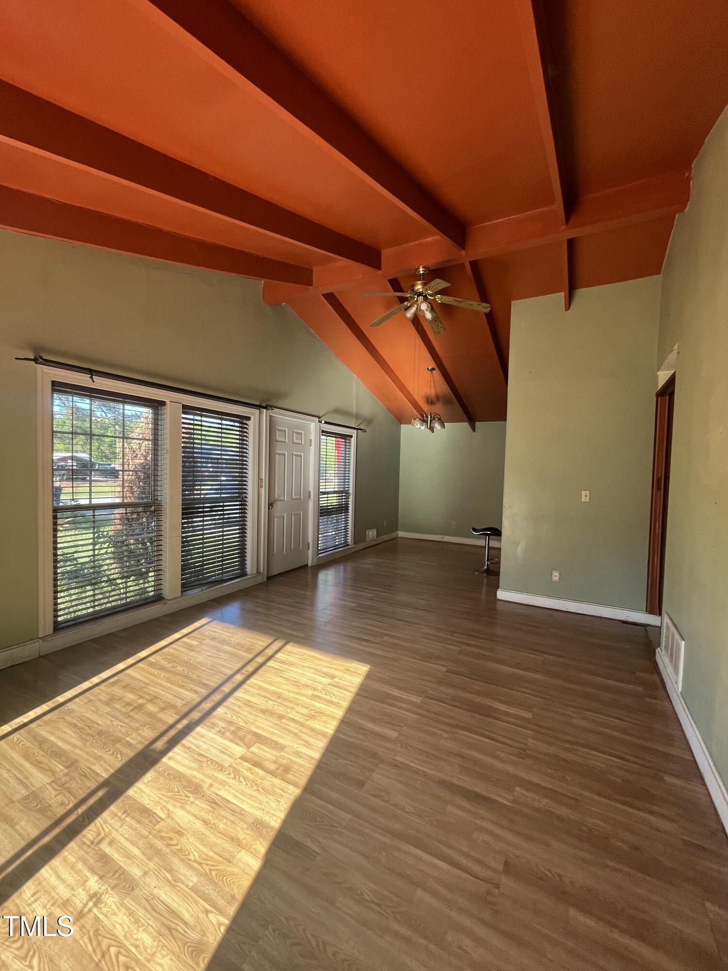 327 Holland Dr Road
