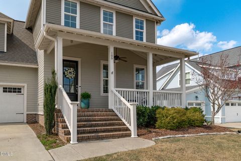 109 Split Trunk Path Holly Springs NC 27540