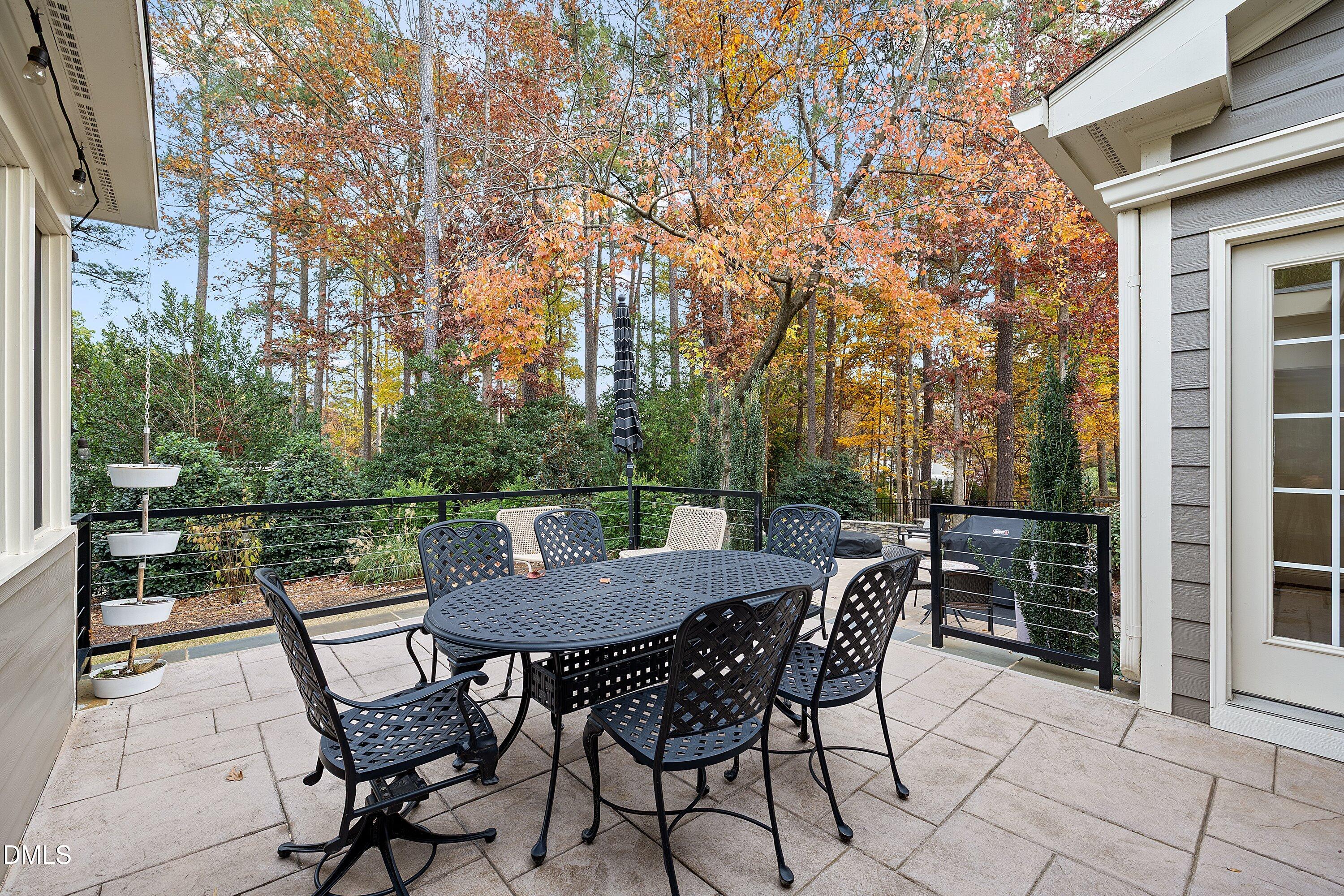 Raleigh, North Carolina 27615, United States, 4 Bedrooms Bedrooms, ,3 BathroomsBathrooms,Residential,Pending,246695