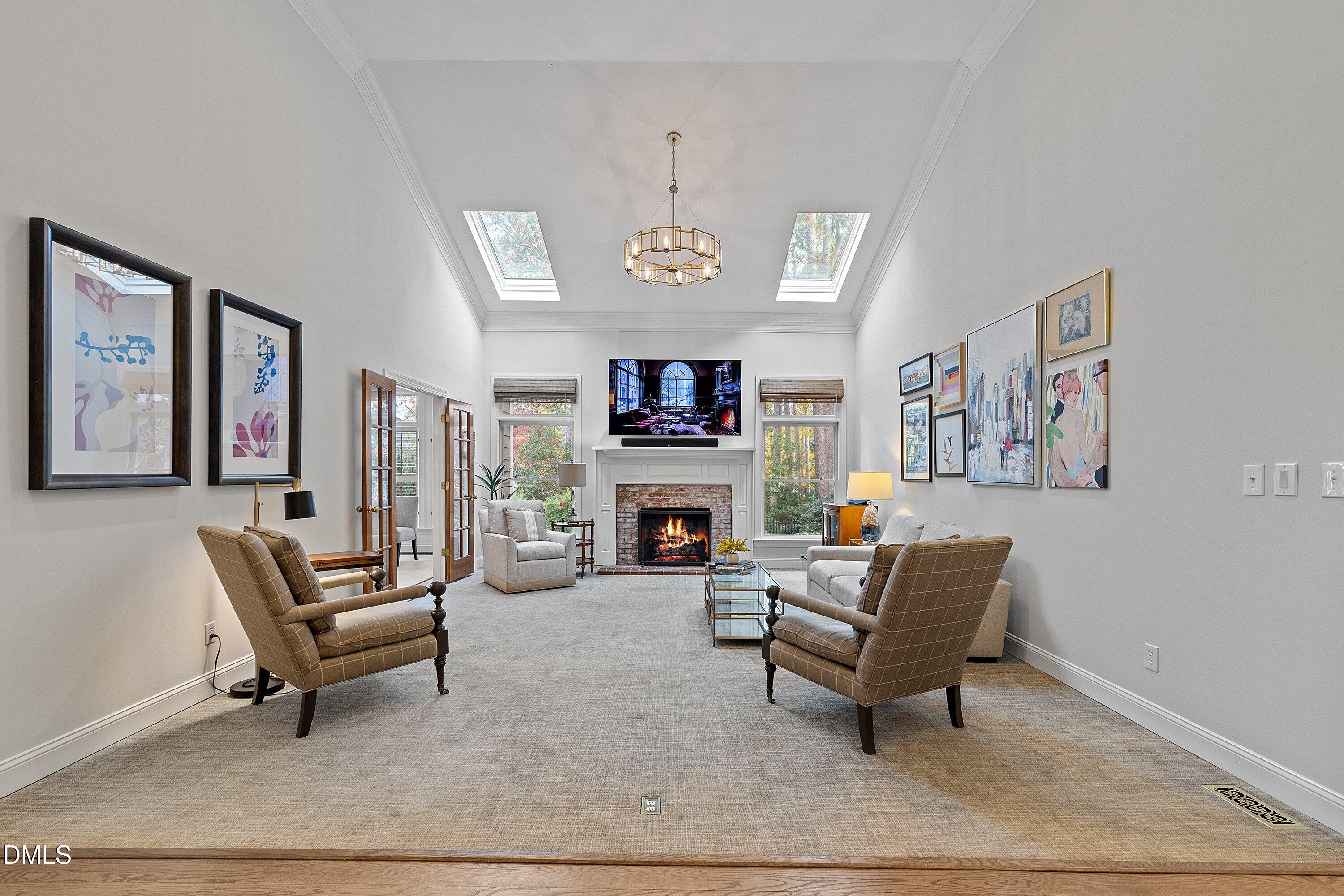 Raleigh, North Carolina 27615, United States, 4 Bedrooms Bedrooms, ,3 BathroomsBathrooms,Residential,Pending,246695