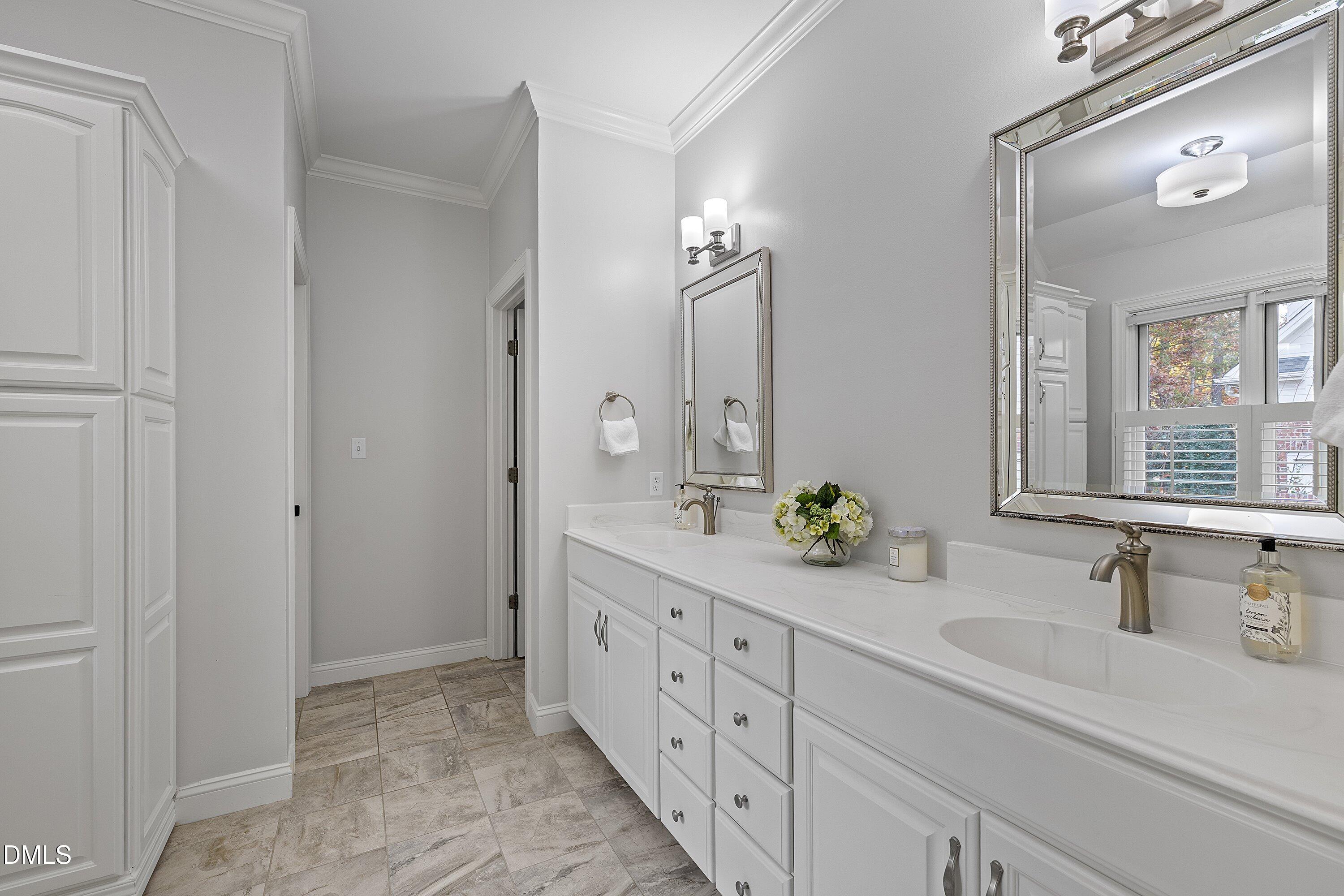 Raleigh, North Carolina 27615, United States, 4 Bedrooms Bedrooms, ,3 BathroomsBathrooms,Residential,Pending,246695